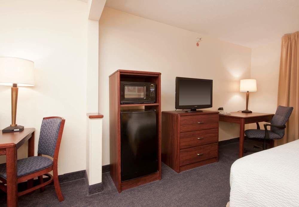 Comfort Inn & Suites Liverpool - Syracuse מראה חיצוני תמונה