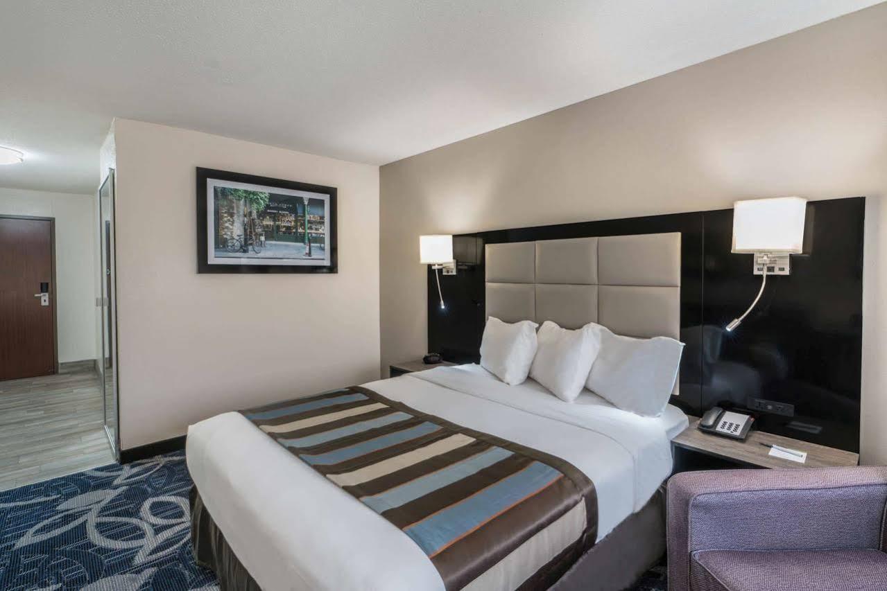 Comfort Inn & Suites Liverpool - Syracuse מראה חיצוני תמונה